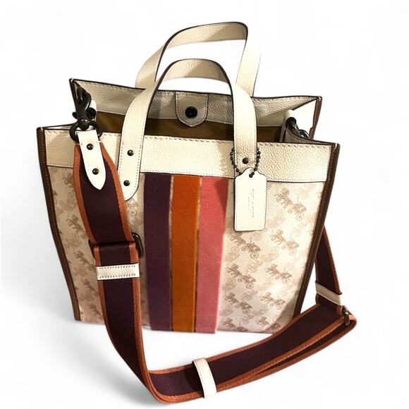 Coach 2019 FIELD TOTE WITH Charlie Pouch HORSE AND CARRIAGE PRINT VARSITY Stripe - Picture 4 of 12